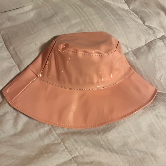 NWT Spring Bundle πΈππ·π₯ - Picture 8 of 11